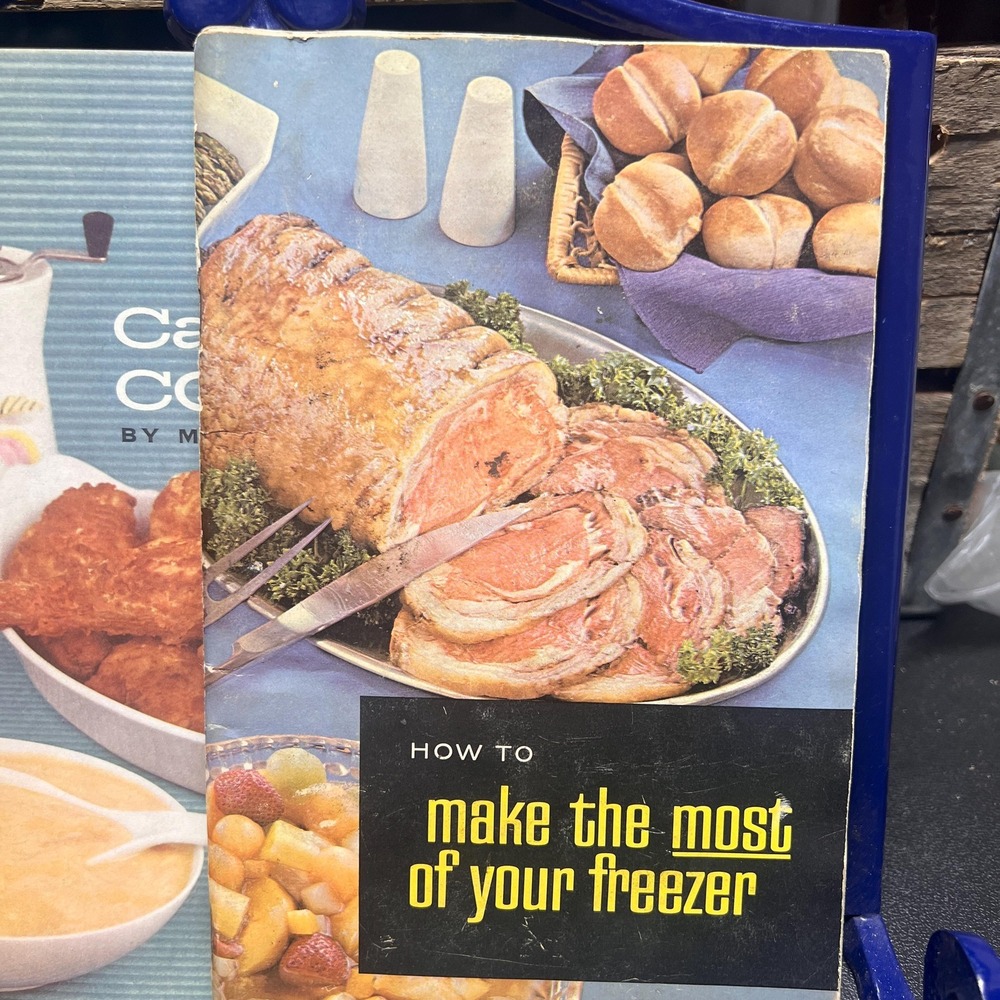 Lot of 4 cookbook ephemera, Nestle, Heinz, Freezing and Carefree Cooking Vintage - Picture 4 of 5